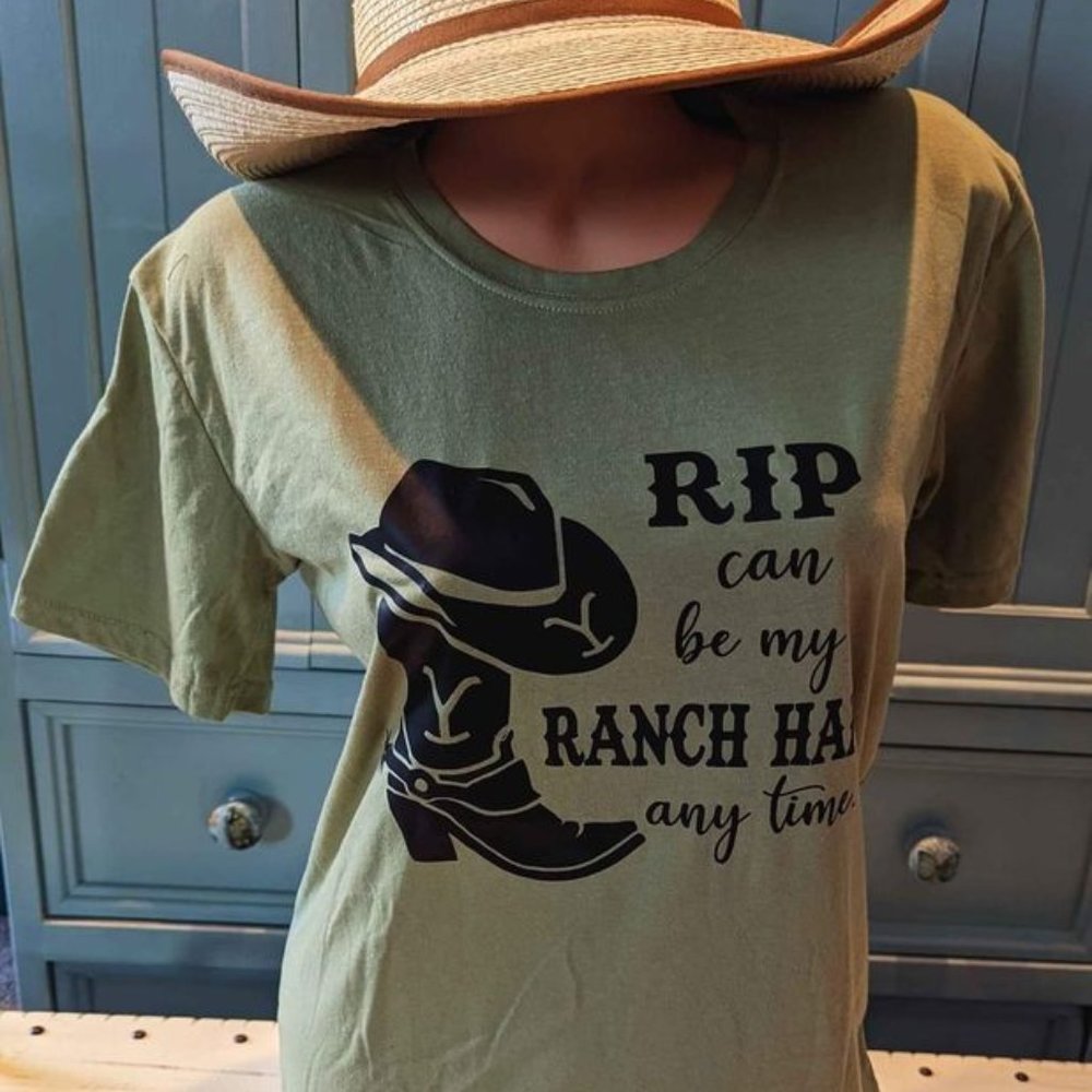 Women's Yellowstone Rip Wheeler T-shirt Tee Top Large